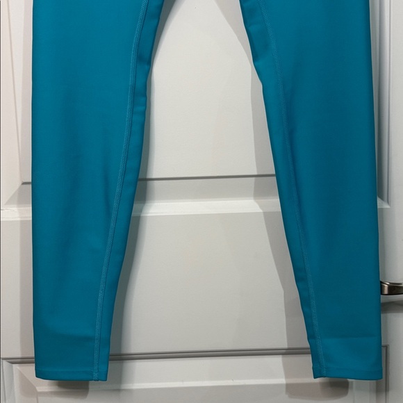 ALO Yoga 4-pocket Utility Legging High Waisted Aqua Blue Women’s Leggings XS - Picture 4 of 14